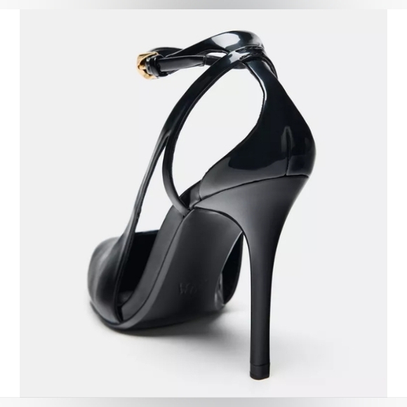 Zara Glossy Black Heels - Picture 4 of 6